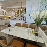 Bán Căn Hộ Royal City 3 Phòng Ngủ Siêu Đẹp, Giá Rẻ, Vị Trí Trung Tâm Ngã Tư Sở, Quận Thanh Xuân