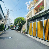 Nhà 3 Tầng + 6 Phòng Trọ Đình Phong Phú - 80M2 (5.6X14M) - Sẵn Thu Nhập 18 Triệu