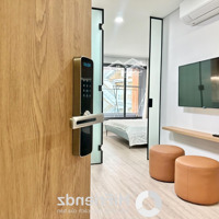 New 100%| Tòa Nhà Cao Cấp Dạng 2 Phòng Ngủ60M2 Nội Thất Xịn, Thang Máy, Hầm Xe, Bảo Vệ, Siêu An Ninh