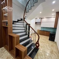 Nhà Đẹp Ô Tô Đõ Cửa - Sổ Hoa Hậu - Full Nội Thất - Vị Trí Đẹp - Khách Xem Là Ưng