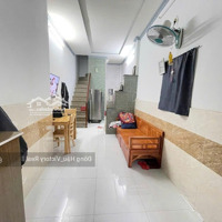 Bán Nhà Trần Văn Quang, 2 Tầng - 22M2 - Giá Chỉ 2.4 Tỷ Thương Lượng