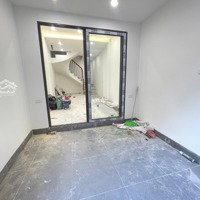 Bán Nhà Hoàng Mai - Trương Định 30M