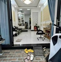 Gia Đình Tôi Cần Bán Gấp Căn Nhà Mặt Tiền, Đường Đinh Đức Thiện, Chợ Bình Chánh, Huyện Bình Chánh