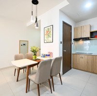 Bán Căn Hộ 2 Ngủ 2 Vệ Sinh. Giá: 6 Tỷ. Đc: Home City, 177 Trung Kính, Cầu Giấy. Full Nội Thất.