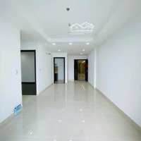 Cho Thuê Ch Phú Đông Sky Garden 2 Phòng Ngủ 2 Vệ Sinh70M2,Nhà Mới 100% .8 Triệu/Tháng Bao Phí Ql.lh : 0906 028 988