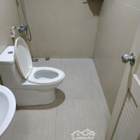 Âu Cơ Tower, Tân Thành, Tân Phú: 90M2,3P Ngủ, 2 Vệ Sinh 11 Triệu/Th