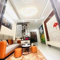Đông Thiên Diện Tích: 40 M- 5 Tầng-Mặt Tiền4 M- Chỉ 6.8 Tỷ.