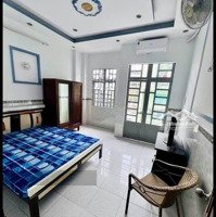 Bán Nhà Mặt Tiền Hùng Vương Q5. 4 X 14 4 Tầng Giá Bán 17,5 Tỷ