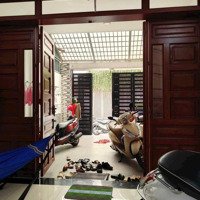 Hiếm - Nhà 3 Tầng Ngay Gigamall - Hẻm Xe Hơi - Giá Bán 10 Tỷ - Đường Số 20 Hiệp Bình Chánh, Thủ Đức