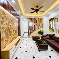 Bán Nhà Riêng Tại Mễ Trì, 6 Vnd, 32M2, Giá Siêu Hời, Uy Tín