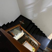 Bán Căn Nhà Đẹp Gần Biểnmặt Tiềnlê Văn Thịnh
