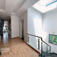 16,5 Tỷ , Nhà Bán Gấp 5 Tầng , Có Thang Máy , Hẻm Xe Hơi , Đường Cmt8 , Q10 , Gần Cv Lê Thị Riêng