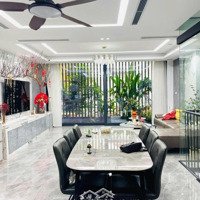 Cực Phẩm Mặt Phố Huế, Đoàn Trần Nghiệp Hiếm Có: 47M2, 7 Tầng - Thang Máy - Kinh Doanh Đỉnh