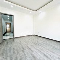 Bán Nhà Khâm Thiên Mới, Thang Máy, Thoáng Sáng ,Diện Tích50M2 X6 Tầng ,Mặt Tiền4 M Giá Bán 11.8 Tỷ Tl