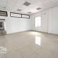 Cho Thuê Nhà Trệt 2 Lầu Mặt Tiền Ngang 6M Đường 3/2 Vị Trí Đẹp Kinh Doanh