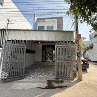 Bán Nhà Phú Hoà Gần Trường Cấp 2 Phú Hoà, Nhà 1 Trệt 1 Lâu, 3 Phòng Ngủsân Oto Căn Góc Thoáng Giá Rẻ