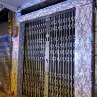 Cho Thuê Nhà Nguyên Căn Số 68 Nguyễn Kim, P6, Q10, Hcm.