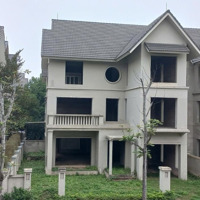 Đón Sóng Phía Tây Hà Nội. Mua Ngay 300M2 Đông Nam. Vị Trí Rất Đẹp. Lh Hoàng Đạo 098.299.6565