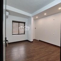 Bán Nhanh Nhà Phố Hồng Tiến 40M 6 Tầng Giá Bán 8,6Tỷ Gara Ô Tô, Thang Máy Nhập Khẩu