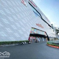 Cần Bán 2 Nền Biệt Thự Ngay Sau Lưng Gigamall Đường Rộng 14M Ngay Gần Bờ Sông