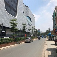 Cần Bán 2 Nền Biệt Thự Ngay Sau Lưng Gigamall Đường Rộng 14M Ngay Gần Bờ Sông