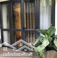 Bán Nhàhẽm Xe Hơi10M Đường 3 Tháng 2 Quận 10 (Dt: 3.5X17) Nhà 5 Tầng Sân Thượng