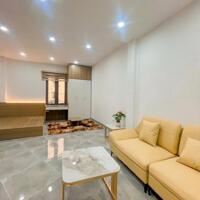 TRẦN HỮU TƯỚC, QUẬN ĐỐNG ĐA 48M2,6 TẦNG, THANG MÁY GẦN PHỐ GIÁ TỐT.