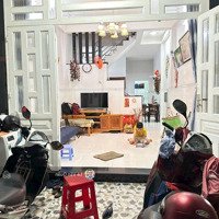 Bán Nhà Gần Hội Trường Đông Hòa Dĩ An