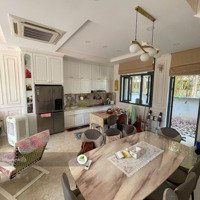 Cần Bán Nhà Phố Big Đã Hoàn Thiện, Sẵn Nt, Vị Trí Đẹp, Gần An Ninh, Cạnh Công Viên Lớn Giá Bán 5,5 Tỷ