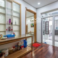 Quá Rẻ!! Nhà Q1 (10X16M) 3 Lầu St, Thang Máy Chỉ 35 Tỷ , Hẻm Oto Quay Đầu!