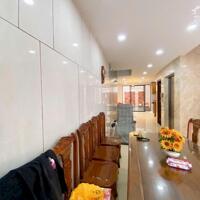 Nhà 3 Tầng  Gần Đại Học Ngân Hàng, Giá Hời Chỉ 4.5x19m, Sổ Hồng Riêng