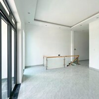 ĐỊNH CƯ NƯỚC NGOÀI BÁN CĂN NHÀ NGAY ĐƯỜNG ĐỒNG KHỞI,600TR NHẬN NHÀ