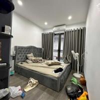 Bán nhà Phương Mai gần hồ , 15m ô tô tránh , nhà đẹp ở luôn  ,6 tầng thang máy 45m giá 9.8 tỷ