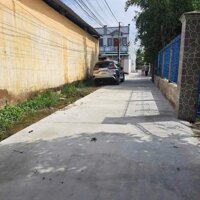 Gia đình có công việc cần bán gấp đất hẻm đường Trung Lập