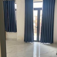 Nhà cứng cáp 1 trệt 1 lầu đường ô tô bon bon tân thới hiệp gần metro