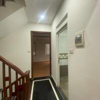 Cực hiếm. Bán nhà phố Định Công Thượng, Hoàng Mai. 39m2 x 4 Tầng. MT 4.3m.Ô TÔ. Hơn 8 Tỷ.