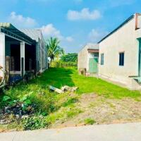 BÁN LÔ ĐẤT 210M2 - XÂY TRỌ - ĐẨU TƯ- TẠI THỊ TRẤN ĐỨC HÒA -GỌI NGAY