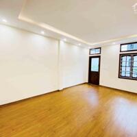 Bán nhà Hồ Đắc Di, Đống Đa, view hồ, kinh doanh, 90mx4t, 24.7 tỷ, 0985696268