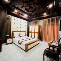 BÁN GẤP HOTEL BÀU CÁT ĐÔI 10LẦU NGAY ĐỒNG ĐEN-KHU VIP BÀU CÁT HĐ THUÊ 200TR/TH CHỈ 72 TỶ