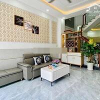 HOT    Nhà MT ngay Ni Sư Huỳnh Liên, Kế bên CC Bàu Cát 2. DT: 4.6x16m, 4 Tầng kiên cố. Giá 13.8 tỷ TL 