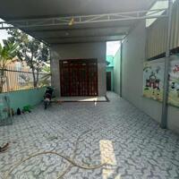 Cho thuê nhà 2PN, SX.Hơi, diện tích 150m2, gần chợ, ủy ban, lầu bò Tư Bách