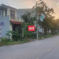 Chính chủ bán gấp lô đất mặt phố Quang Trung, Hội Hợp 95m2 MT5m full thổ cư sđcc 3,25 tỷ 0988 296 228