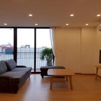 Cho thuê căn hộ 3 phòng ngủ rộng tới 150m2 tại An Dương Vương, Tây Hồ, đủ đồ đẹp, thoáng sáng