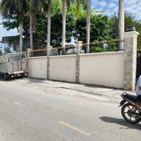 CHẤN ĐỘNG, ĐẤT MẶT TIỀN HÓC MÔN 4000M2, NGANG KHỦNG 28M, NỞ HẬU 53M. GIÁ NGỘP BANK CHỈ 15 TRIỆU/M²