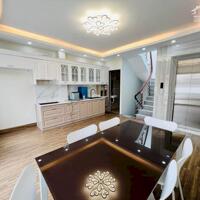 Bán nhà phân lô 6 tầng thang máy phố Hoàng Sâm, Cầu Giấy, Oto vào nhà, An sinh tốt, Nhà đẹp, Full nội thất, Kinh doanh