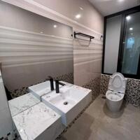 Bán nhà phân lô 6 tầng thang máy phố Hoàng Sâm, Cầu Giấy, Oto vào nhà, An sinh tốt, Nhà đẹp, Full nội thất, Kinh doanh