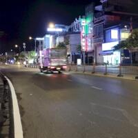 Bán Nhà Mặt Tiền Kinh Doanh Tô Ký,100m2, 3 Tầng Đường 18m,Lề 5m,  kinh doanh Sằm Uất ngày đêm