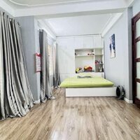 Bán nhà phân lô Phùng Chí Kiên, Cầu Giấy lô góc kinh doanh ô tô vào nhà giá 10.99 tỷ