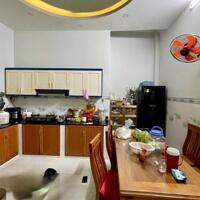 Chủ nhà thu hồi vốn nhà hẻm 1/ Đường Lê Quang Định. Quận Bình Thạnh. 3tỷ290/60m2. SHR. BTCT