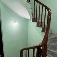 Cho thuê nhà ngõ 90 Phố Hồng Mai, 4 tầng, 30m2, 3 ngủ, 9 Triệu